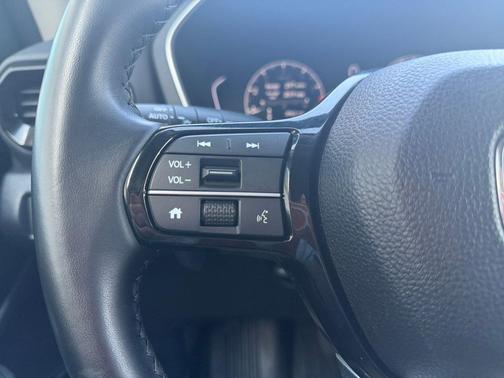 Modern Steel Metallic 2024 Honda Pilot EX-L 7 Passenger