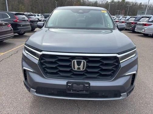 Modern Steel Metallic 2024 Honda Pilot EX-L 7 Passenger