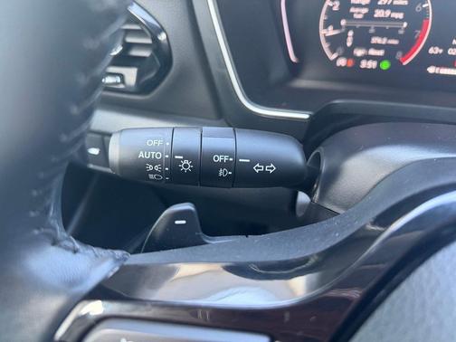 Modern Steel Metallic 2024 Honda Pilot EX-L 7 Passenger