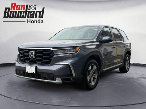 Modern Steel Metallic 2024 Honda Pilot EX-L 7 Passenger
