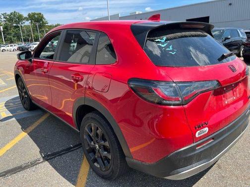 Milano Red 2024 Honda HR-V Sport