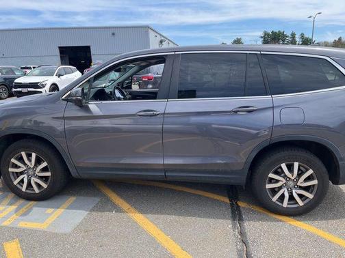 Modern Steel Metallic 2022 Honda Pilot AWD EX-L