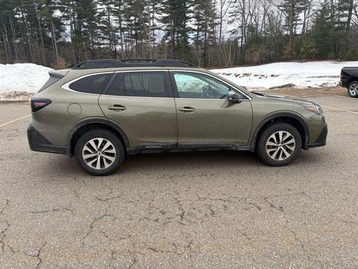 Autumn Green Metallic 2021 Subaru Outback Premium