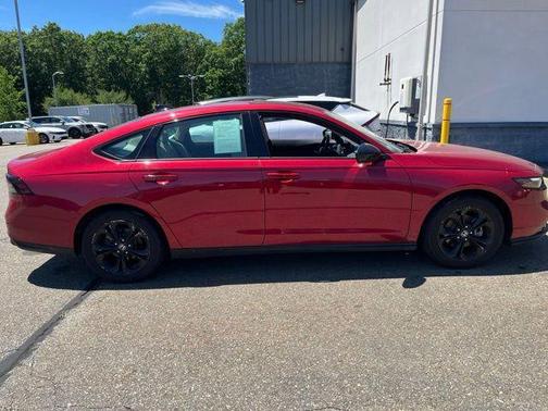 Radiant Red Metallic 2025 Honda Accord SE