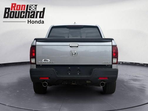 Lunar Silver Metallic 2023 Honda Ridgeline RTL-E