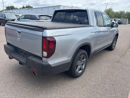 Lunar Silver Metallic 2023 Honda Ridgeline RTL-E
