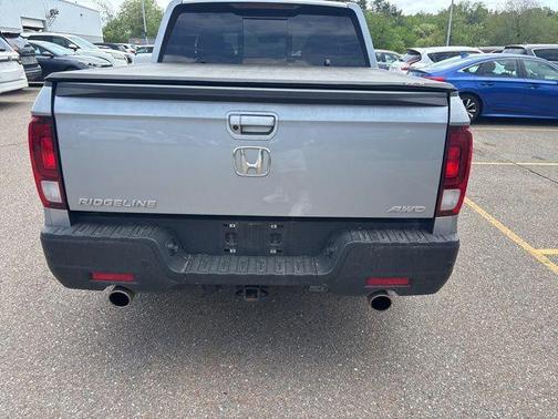 Lunar Silver Metallic 2023 Honda Ridgeline RTL-E