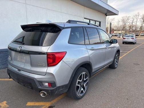 2023 Honda Passport AWD Elite