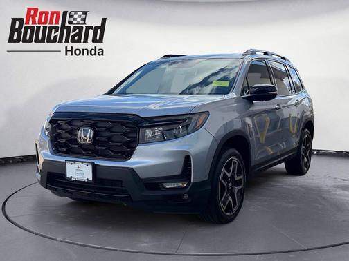 Lunar Silver Metallic 2023 Honda Passport AWD Elite