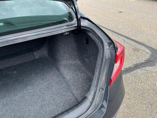 Crystal Black Pearl 2018 Honda Accord Touring