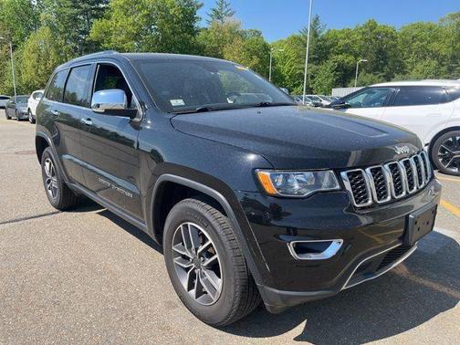 Diamond Black Crystal Pearlcoat 2020 Jeep Grand Cherokee Limited