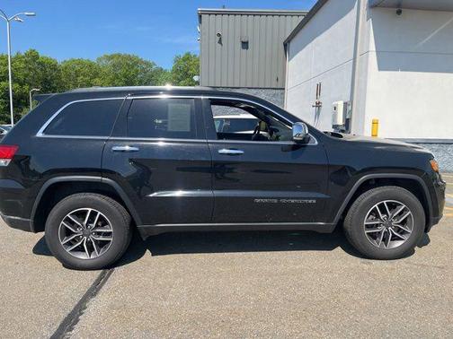 Diamond Black Crystal Pearlcoat 2020 Jeep Grand Cherokee Limited