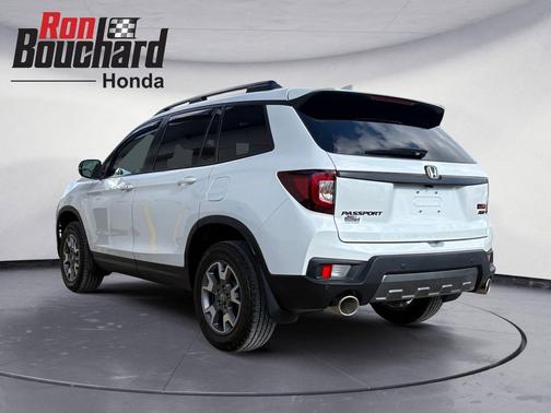 2022 Honda Passport AWD TrailSport