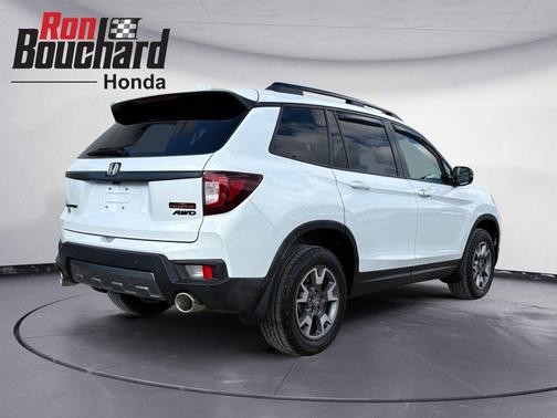 2022 Honda Passport AWD TrailSport