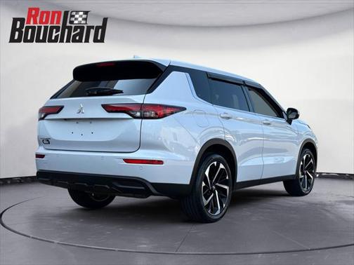 2022 Mitsubishi Outlander ES 2.5 S-AWC