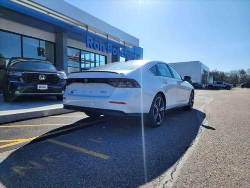2025 Honda Accord Hybrid Base