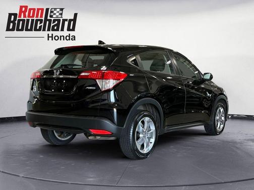 2021 Honda HR-V LX