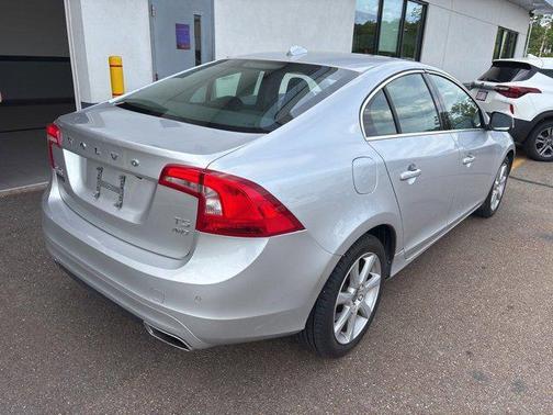 2016 Volvo S60 T5 Premier