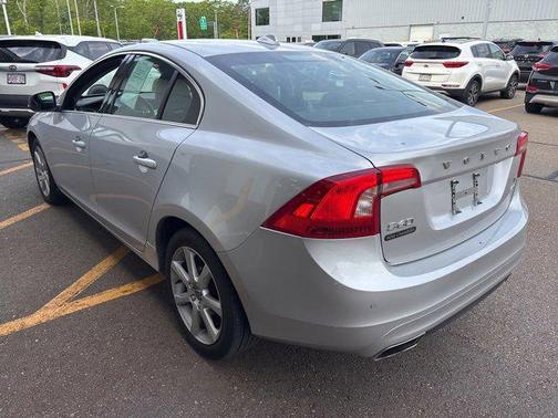 2016 Volvo S60 T5 Premier