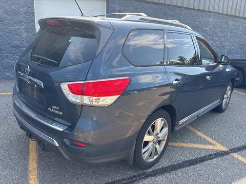 2016 Nissan Pathfinder Platinum