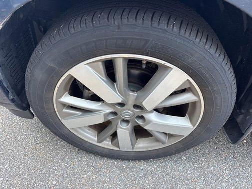 2016 Nissan Pathfinder Platinum