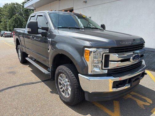 2017 Ford F-250 XLT