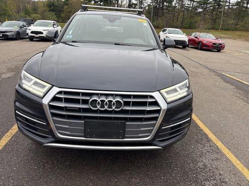 Moonlight Blue Metallic 2019 Audi Q5 2.0T Premium Plus