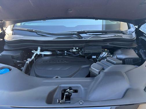 2025 Honda Ridgeline Black