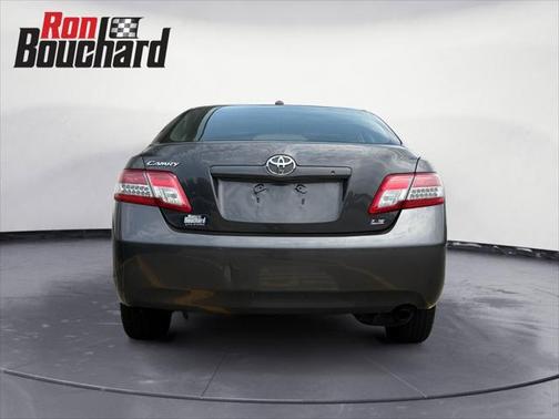 2010 Toyota Camry LE