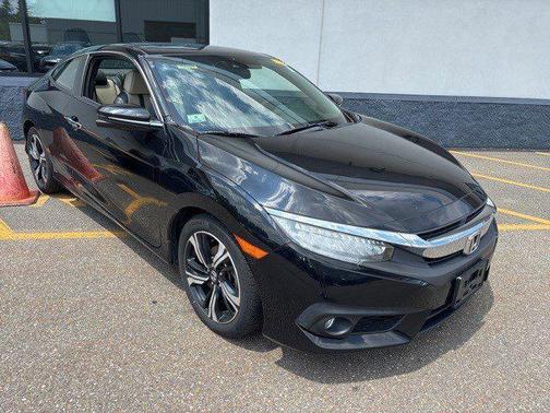 2017 Honda Civic Touring