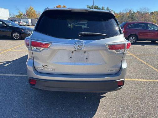 2015 Toyota Highlander LE Plus