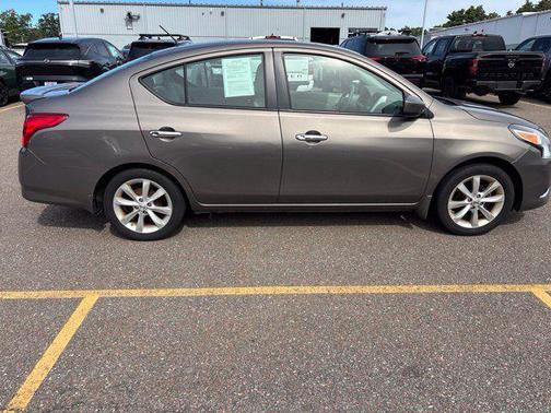 Silver 2015 Nissan Versa 1.6 SL