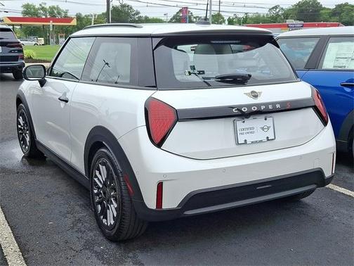 2025 MINI Hardtop SIGNATURE PLUS