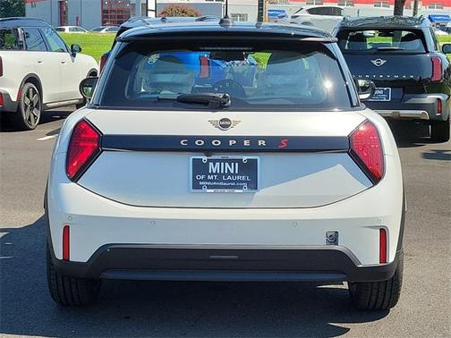 2025 MINI Hardtop SIGNATURE PLUS