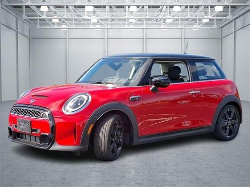 2023 MINI Hardtop Cooper S