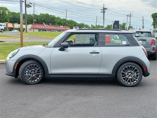 2025 MINI Hardtop SIGNATURE PLUS