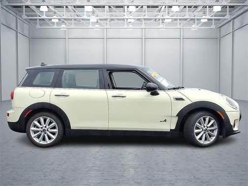 2017 MINI Clubman Cooper ALL4