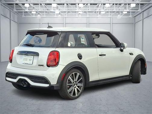 2024 MINI Hardtop Cooper S
