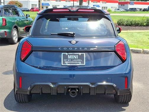 2025 MINI Hardtop JCW
