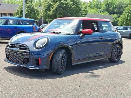 2025 MINI Hardtop JCW