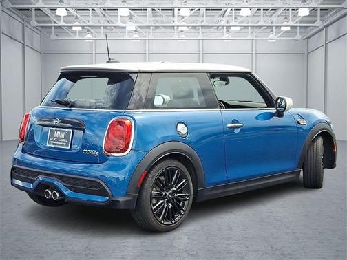 2022 MINI Hardtop Cooper S