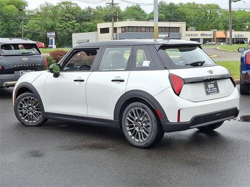 2025 MINI Hardtop C Signature Trim