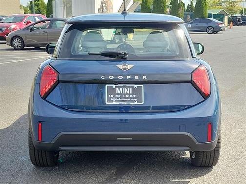 2025 MINI Hardtop Cooper