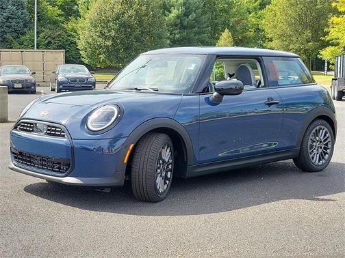 2025 MINI Hardtop Cooper