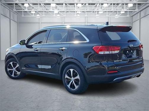 2017 Kia Sorento EX