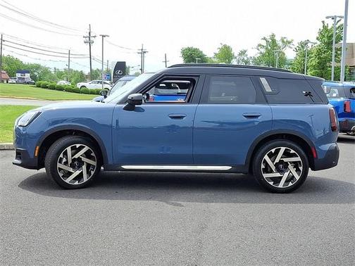 2025 MINI Countryman S
