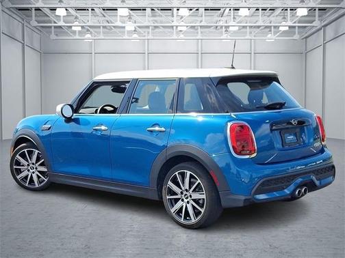 2023 MINI Hardtop Cooper S