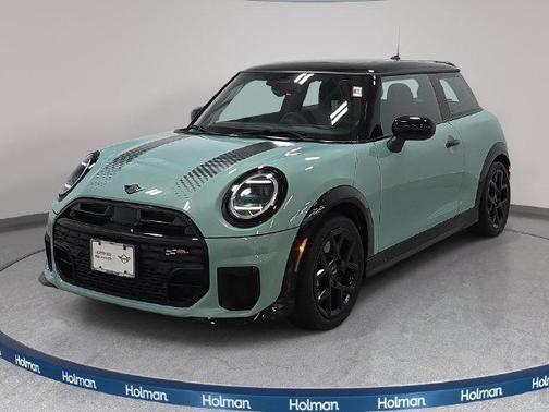 Green Metallic 2026 MINI Hardtop