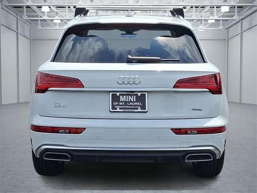 2022 Audi Q5 45 S line quattro Premium