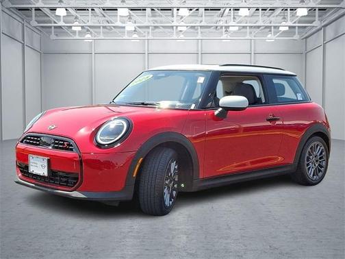 2025 MINI Hardtop SIGNATURE PLUS